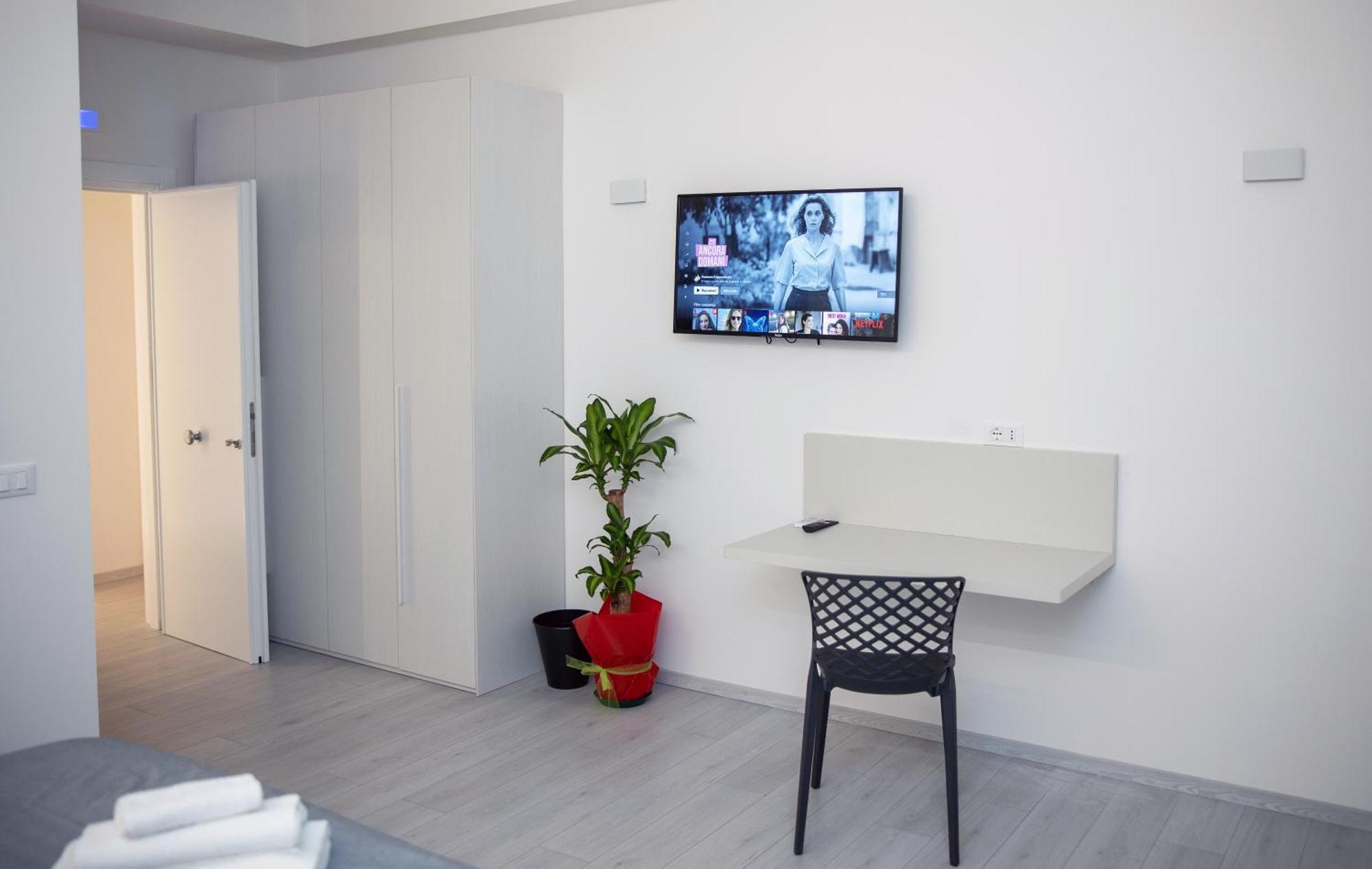 Affittacamere Mani - Camere Con Bagno Privato Gela Exterior photo