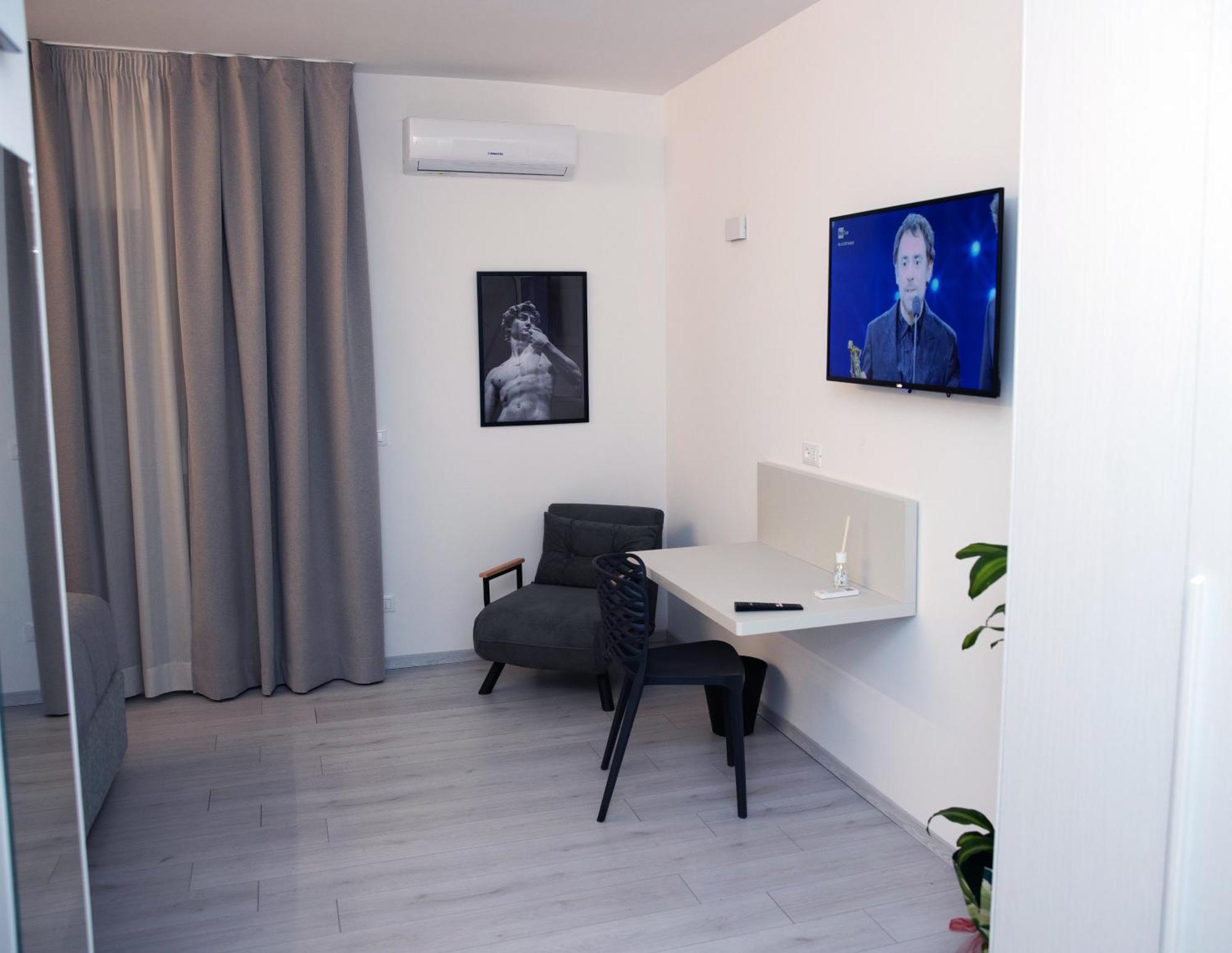 Affittacamere Mani - Camere Con Bagno Privato Gela Exterior photo